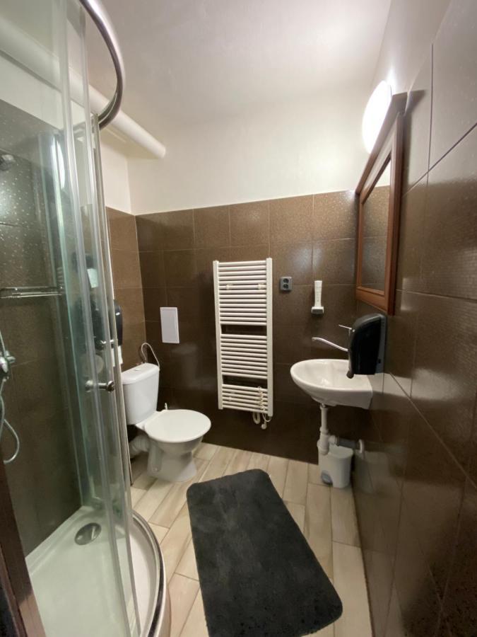 Hotel Houstka Brandys nad Labem-Stara Boleslav Exterior photo